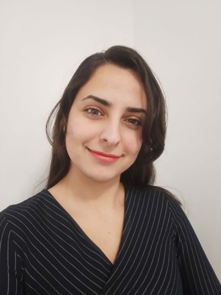 Adriana Enriquez Florat has a BAYLAT scholarship at MSS