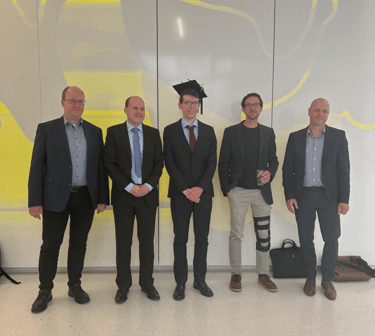 Federico Tomazic successfully defended his PhD thesis with the title “Particle Self-Assembly into Complex Suprastructures: The Role of Shape and Interaction”